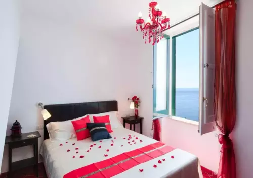 amalfi bed one
